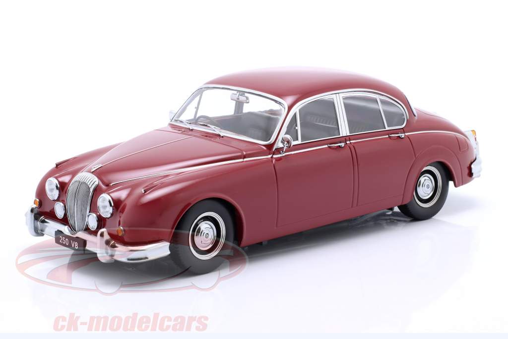 Daimler 250 V8 RHD Anno di costruzione 1962 rosso 1:18 KK-Scale