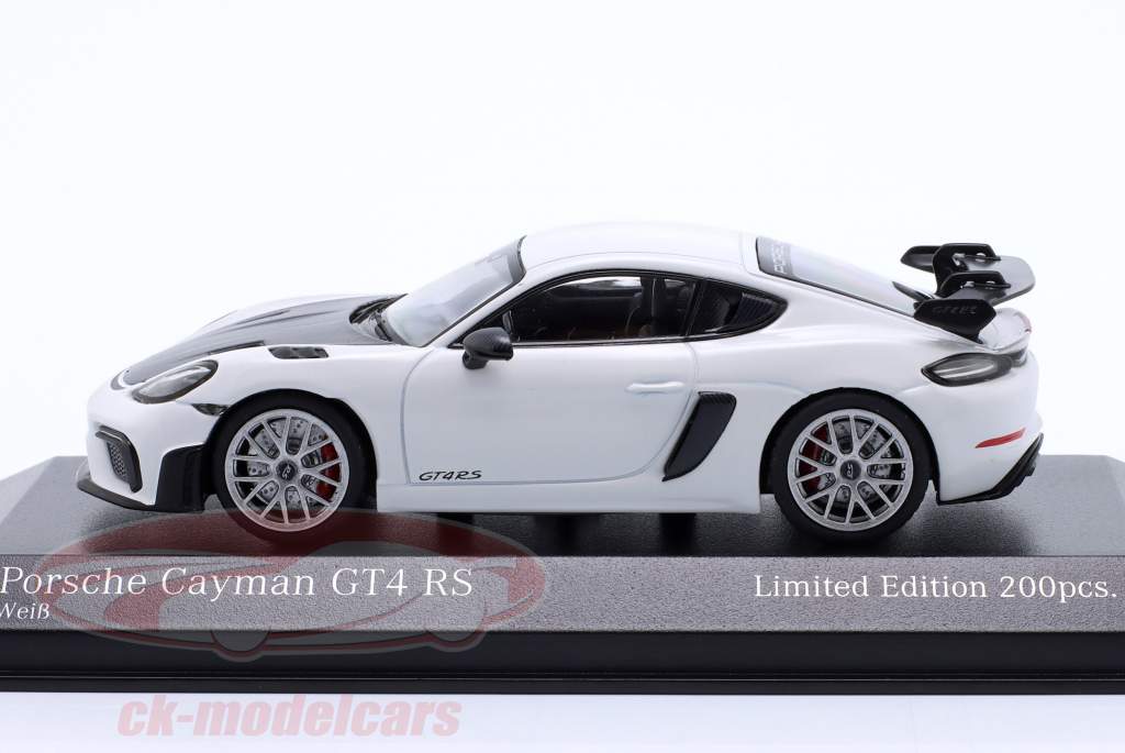 Porsche 718 (982) Cayman GT4 RS 2021 hvid / sølv fælge 1:43 Minichamps