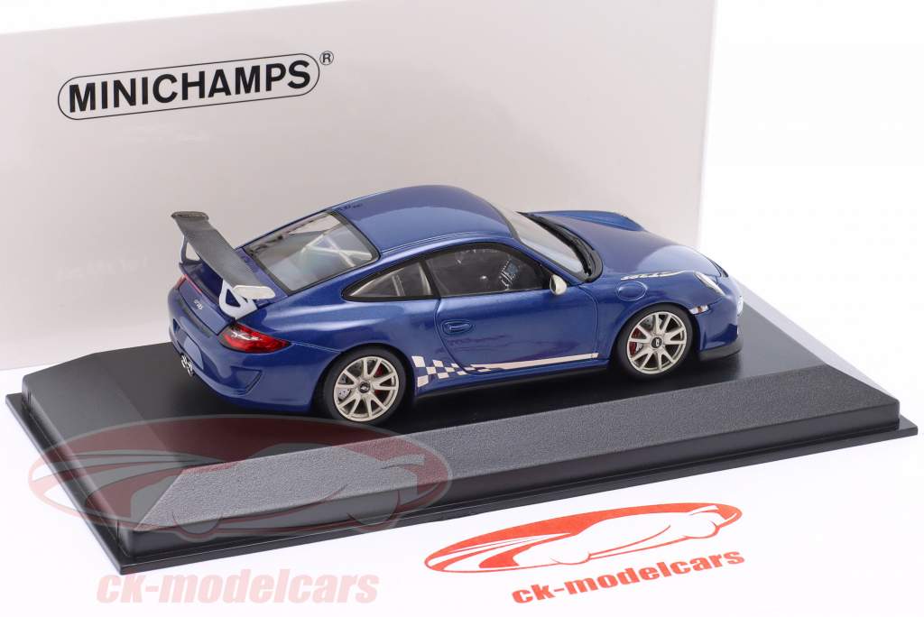 Porsche 911 (997 II) GT3 RS 3.8 Baujahr 2009 blau metallic mit Dekor 1:43 Minichamps