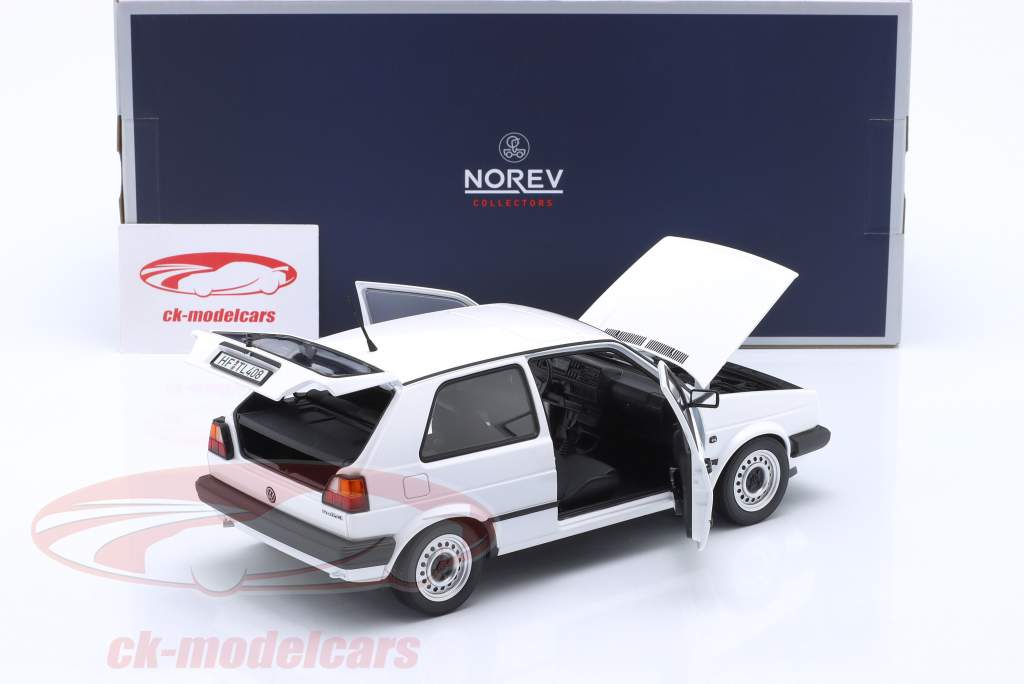 Volkswagen VW Golf II CL Año de construcción 1988 blanco 1:18 Norev