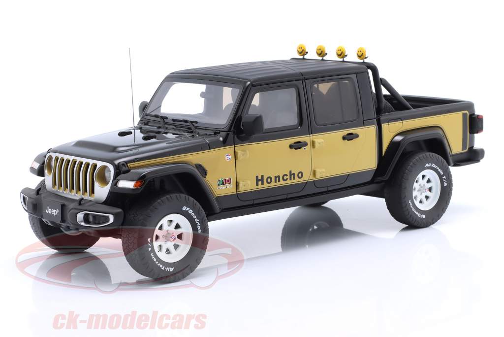 Jeep Gladiator Honcho 建設年 2020 黒 / 黄金色の黄色 1:18 GT-Spirit