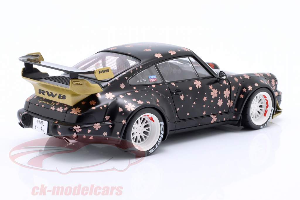 Porsche 911 (964) RWB Rauh-Welt Aoki 2021 sort med indretning 1:18 Solido