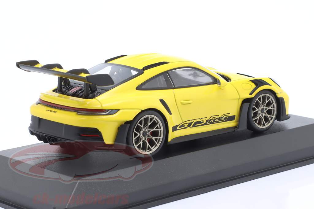 Porsche 911 (992) GT3 RS 2023 yellow / golden rims 1:43 Minichamps