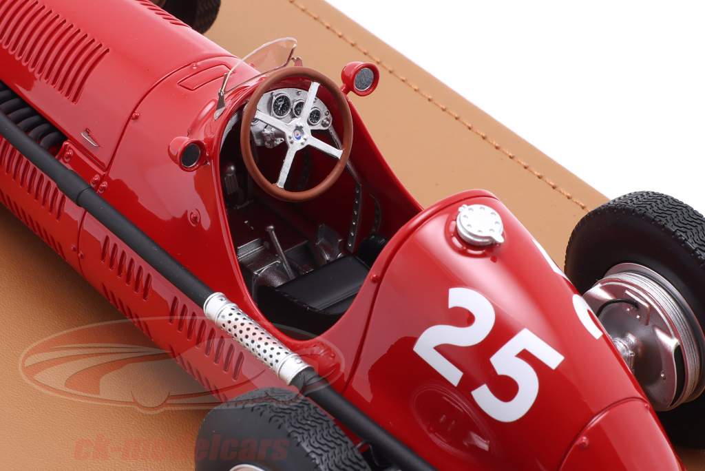 Reg Parnell Maserati 4CLT/48 #25 ganador Goodwood Trophy 1948 1:18 Tecnomodel