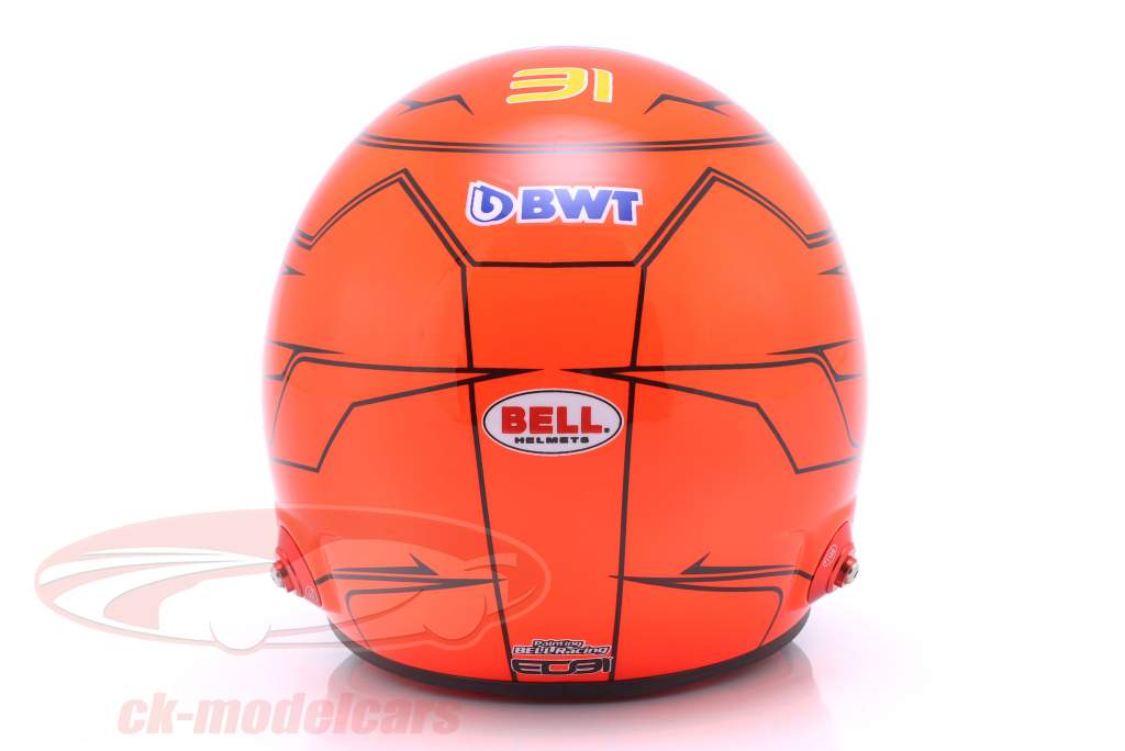 Esteban Ocon #31 BWT Alpine F1 Team формула 1 2023 шлем 1:2 Bell