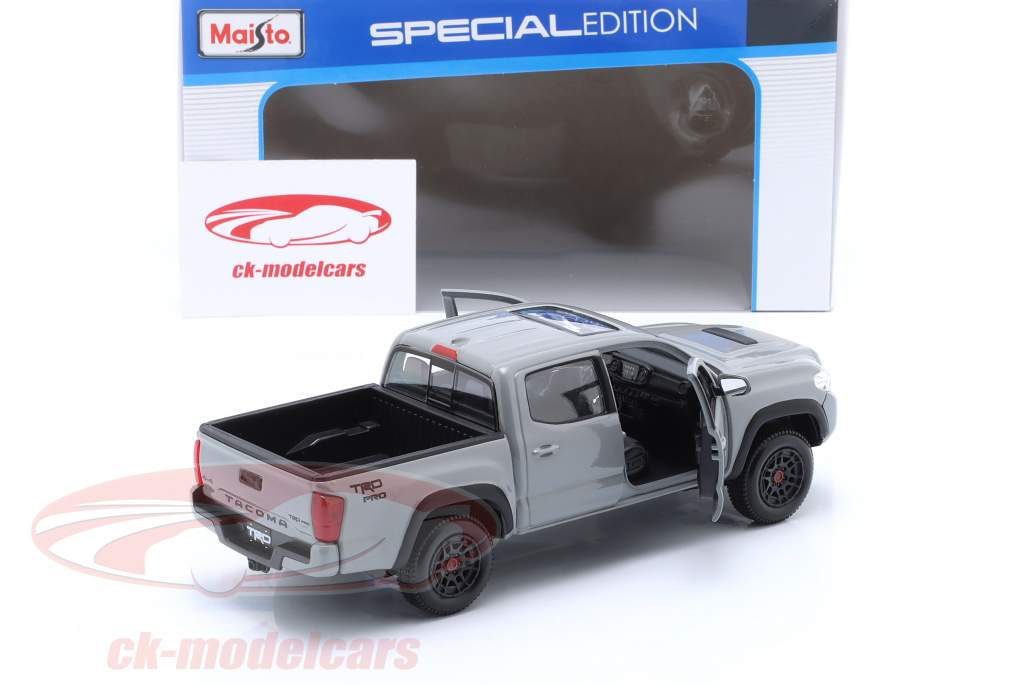Maisto 1:27 2023 Tacoma TRD Pro Diecast Model Car White NEW IN BOX | UK - Foto 11