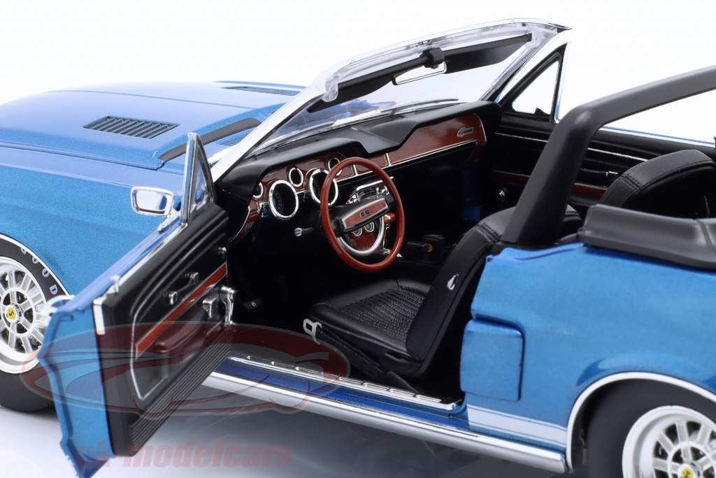 Shelby GT500 Convertible 建设年份 1967 蓝色的 金属的 1:18 GMP
