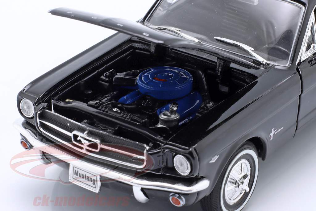Ford Mustang 1/2 Coupe Byggeår 1964 sort 1:24 Welly
