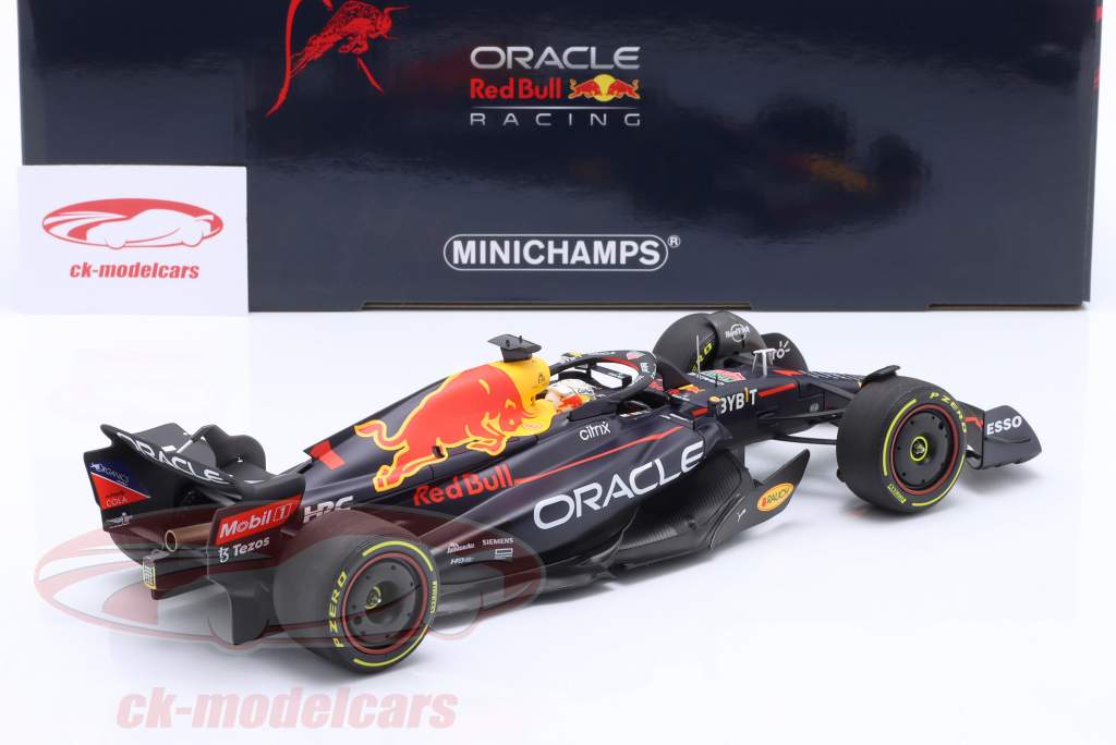 M. Verstappen Red Bull Racing RB18 #1 vinder Italien GP formel 1 2022 1:18 Minichamps