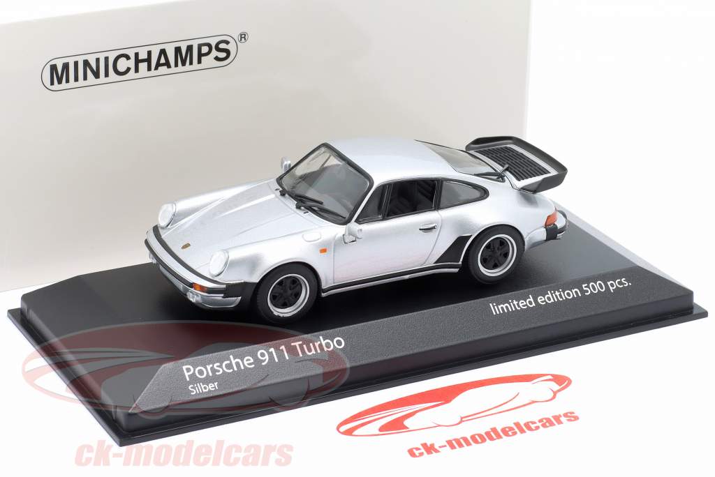 Porsche 911 (930) Turbo Ano de construção 1977 prata metálico 1:43 Minichamps