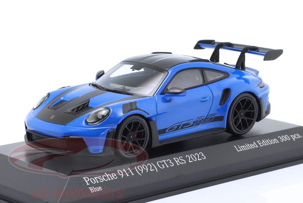 Porsche 911 (992) GT3 RS Paquete Weissach 2023 azul / negro llantas 1:43 Minichamps
