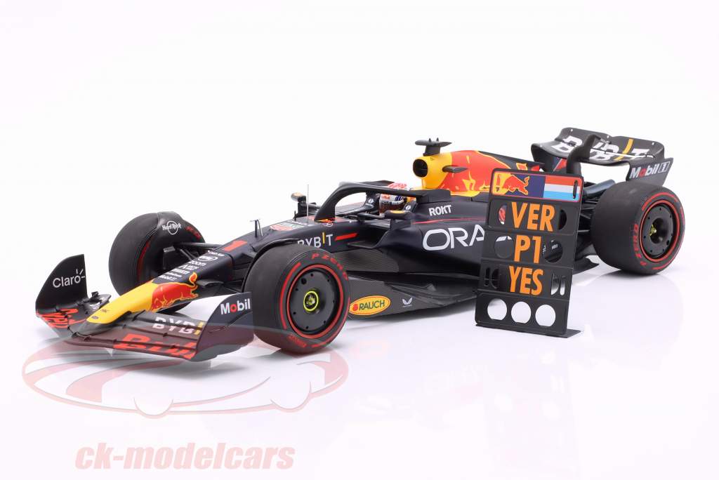 Verstappen Red Bull RB19 #1 ganhador Bahrein GP Fórmula 1 Campeão mundial 2023 1:18 Minichamps