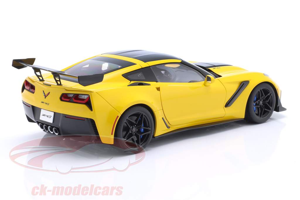 Chevrolet Corvette C7 ZR1 Bouwjaar 2019 racing geel 1:18 AUTOart