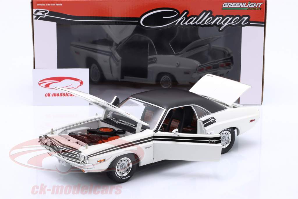 Dodge Challenger R/T Byggeår 1971 hvid / sort 1:18 Greenlight