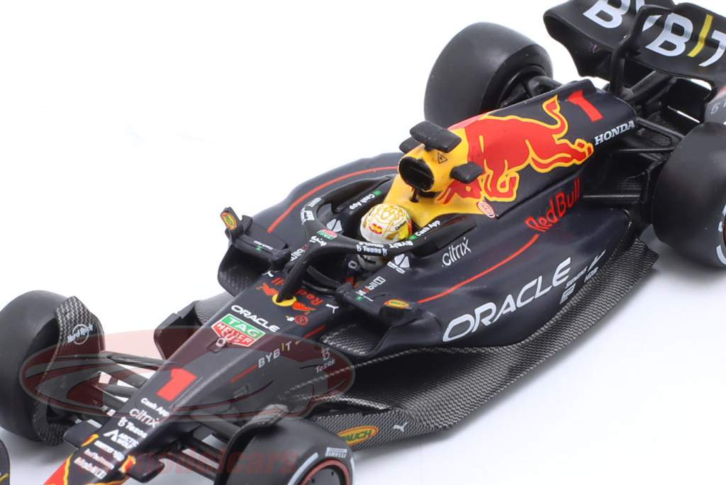 M. Verstappen Red Bull RB18 #1 ganador Abu Dhabi GP fórmula 1 Campeón mundial 2022 1:64 TrueScale
