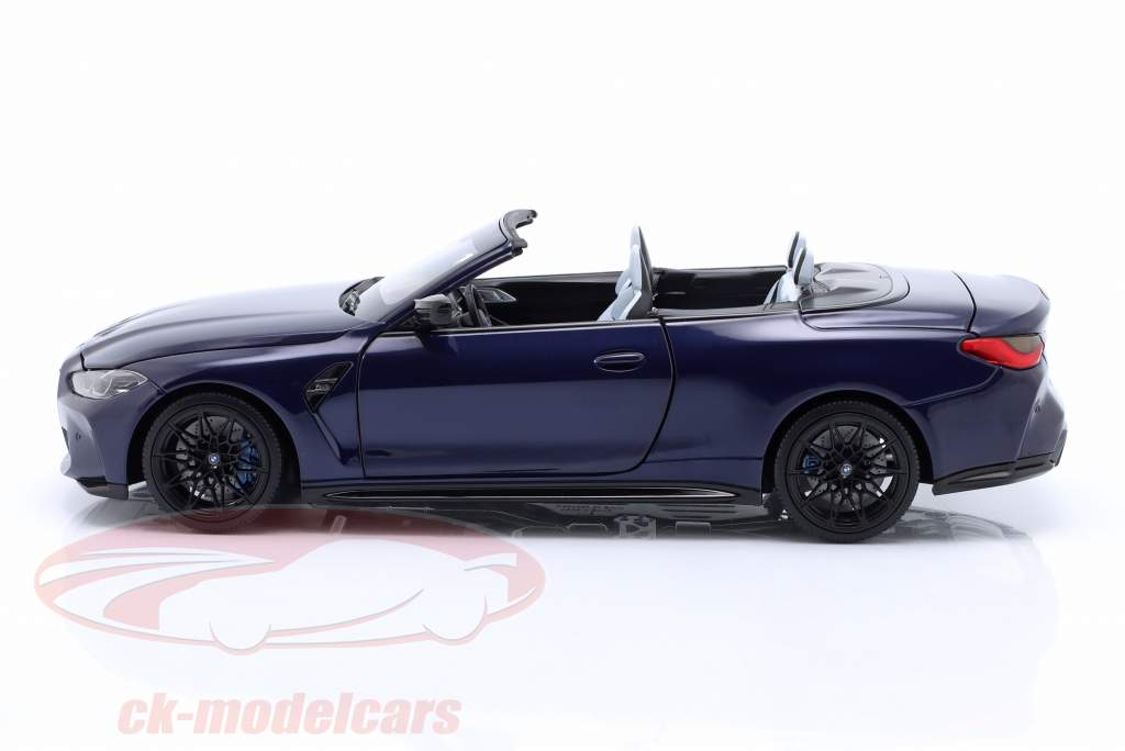 Minichamps 1:18 BMW M4 Cabriolet (G83) year 2021 dark blue 