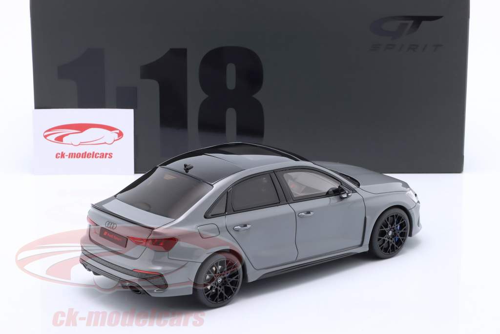 Audi RS 3 セダン Performance Edition 2022 ナルドグレー 1:18 GT-Spirit