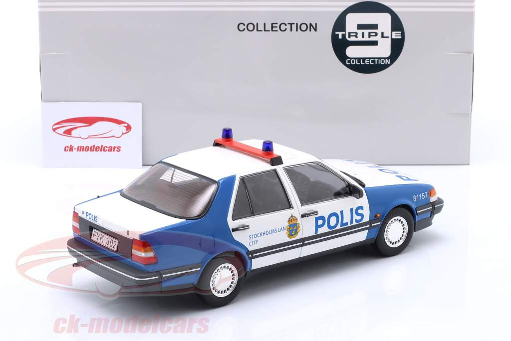 Saab 9000 CD Turbo Bouwjaar 1990 Zweden politie blauw / wit 1:18 Triple9