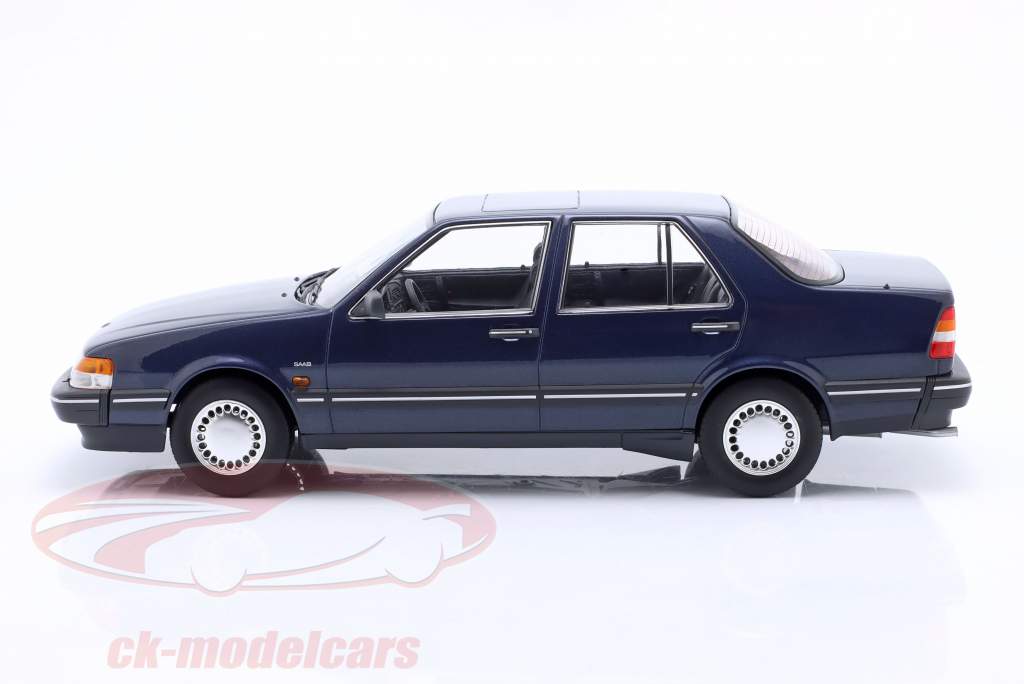 Saab 9000 CD Turbo Année de construction 1990 bleu foncé 1:18 Triple9