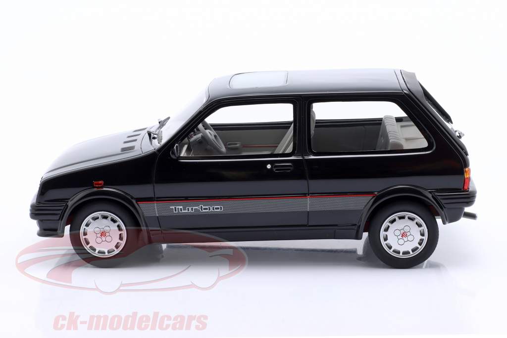 MG Metro Turbo 建设年份 1986-1990 黑色的 1:18 Cult Scale