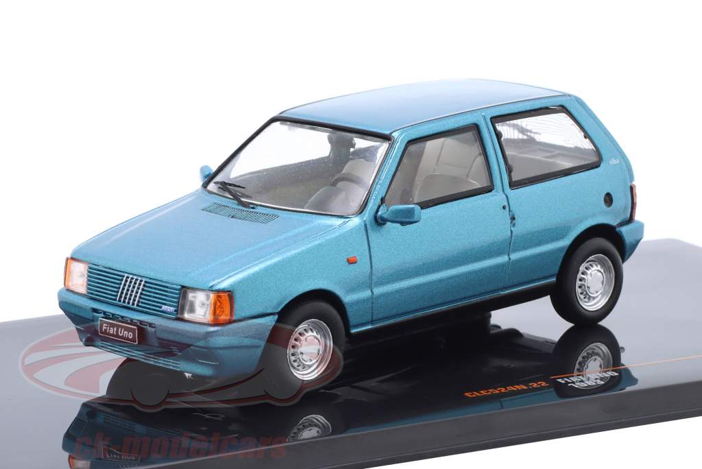 Fiat Uno year 1983 blue metallic 1:43 Ixo