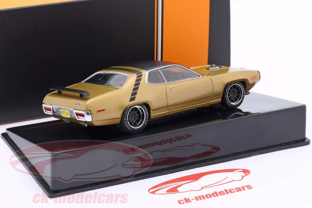 Plymouth GTX Runner Año de construcción 1971 oro metálico 1:43 Ixo