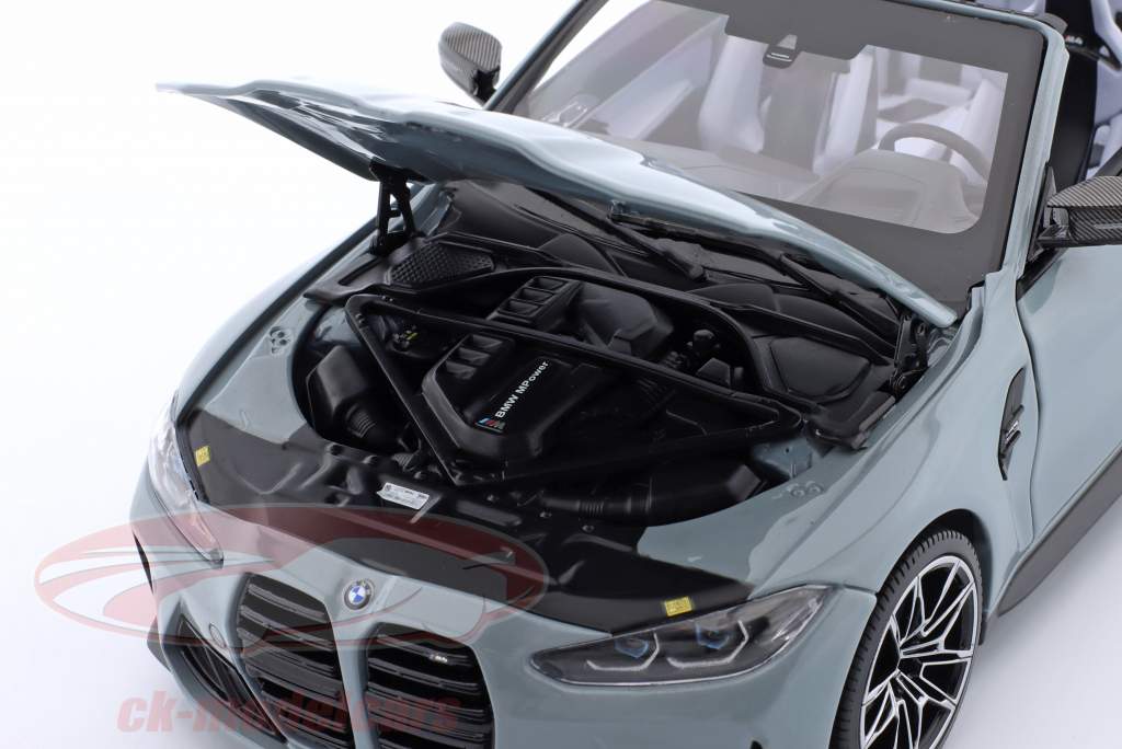 BMW M4 Cabriolet (G83) year 2021 grey metallic 1:18 Minichamps