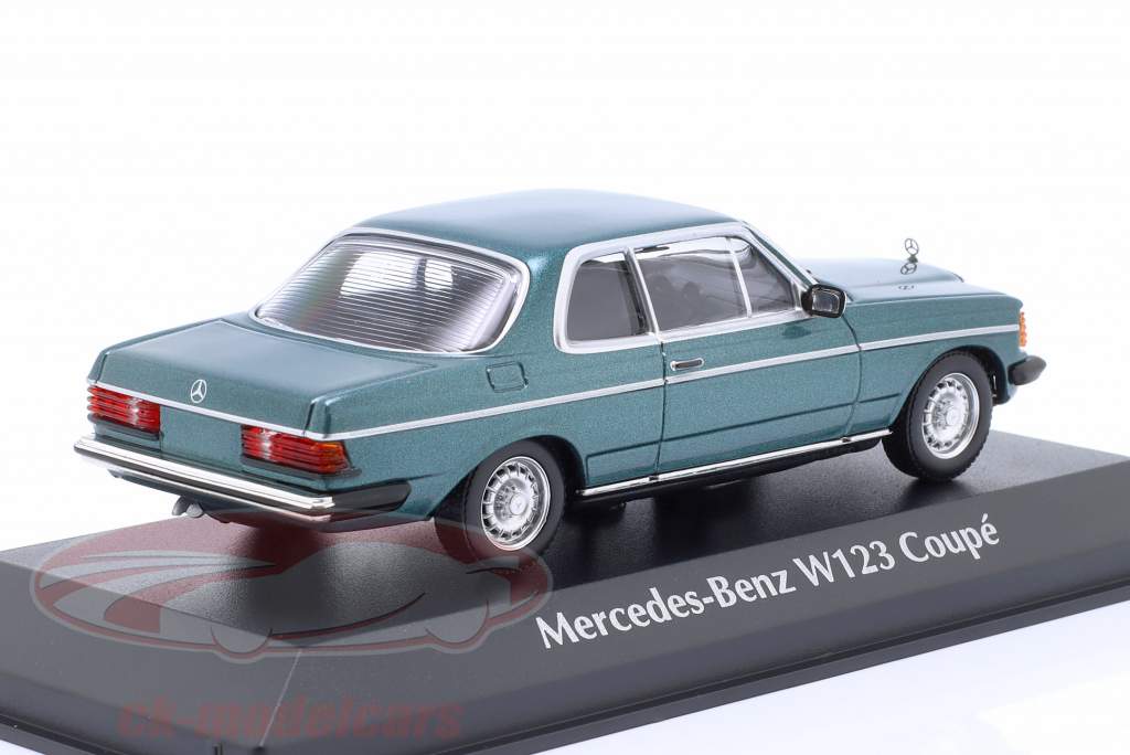 Mercedes-Benz 230CE (W123) Anno di costruzione 1976 blu petrolio metallico 1:43 Minichamps