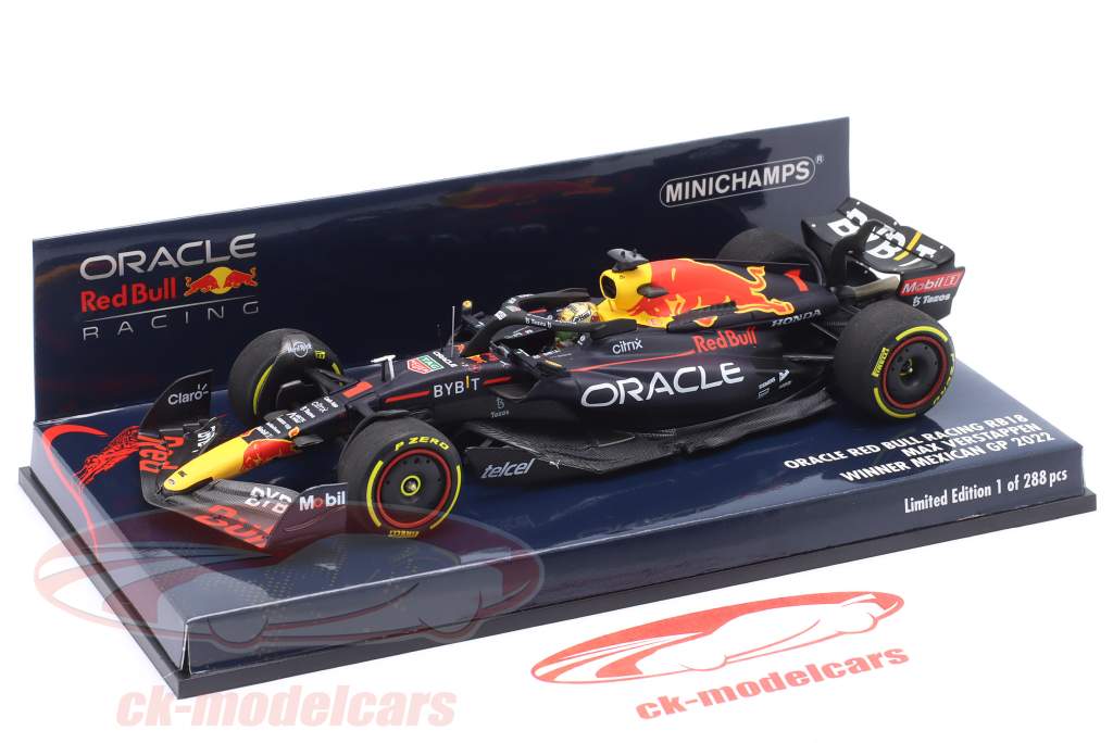 Max Verstappen Red Bull RB18 #1 Winner Mexican GP Formula 1 World Champion 2022 1:43 Minichamps