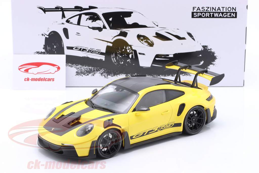 Porsche 911 (992) GT3 RS Год постройки 2023 желтый / черный автомобильные диски 1:18 Minichamps