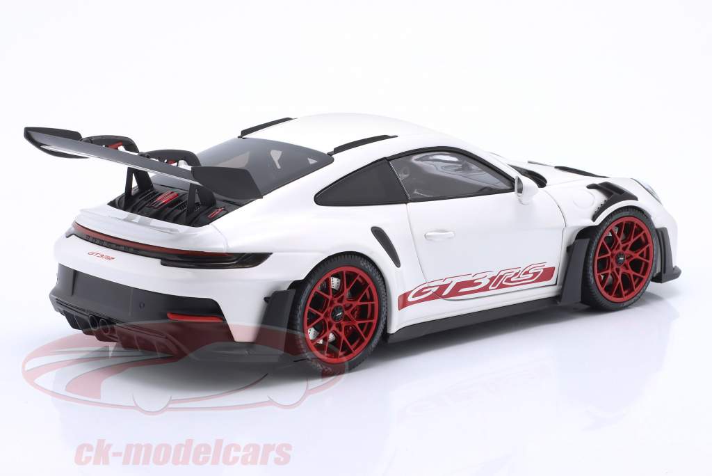 Porsche 911 (992) GT3 RS Année de construction 2022 blanc / Rouge jantes 1:18 Minichamps