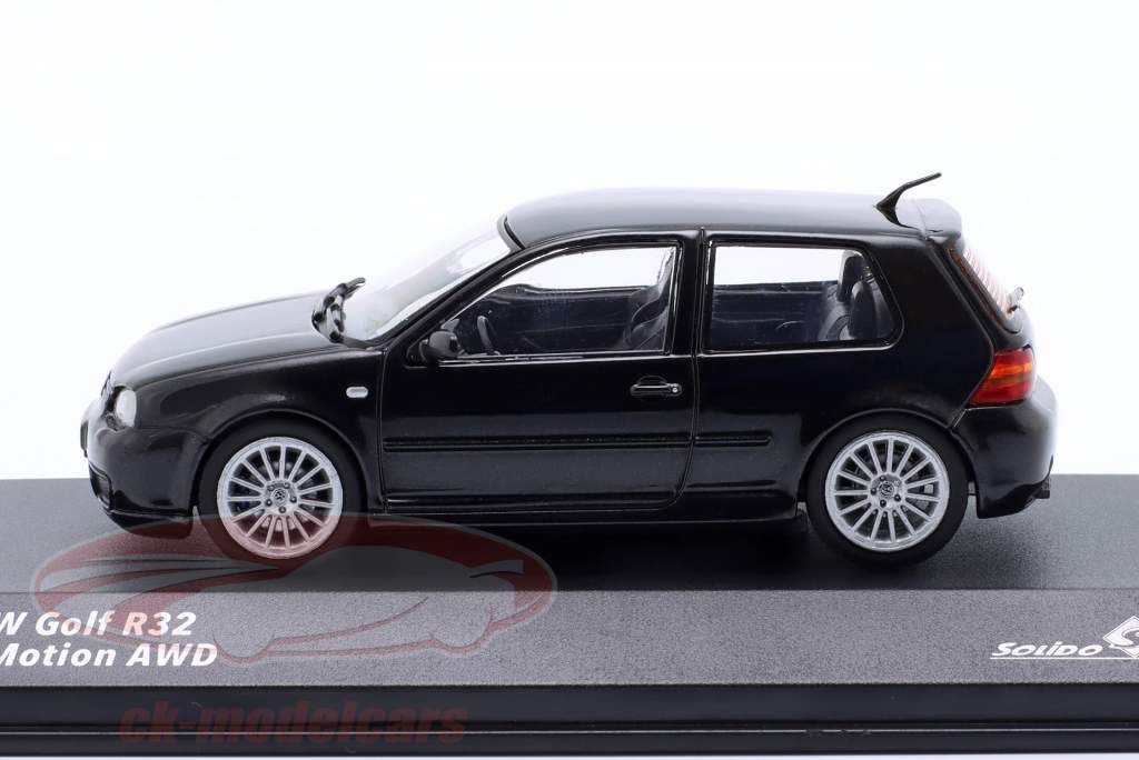 Volkswagen VW Golf IV R32 建设年份 2003 黑色的 1:43 Solido