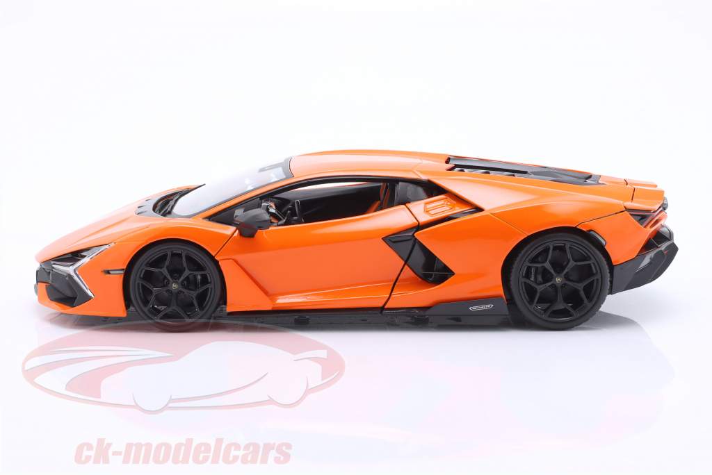 Lamborghini Revuelto Hybrid year 2023 orange 1:18 Maisto