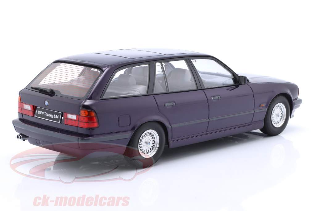 BMW 5 с ряд E34 Touring Год постройки 1996 фиолетовый металлический 1:18 Triple9