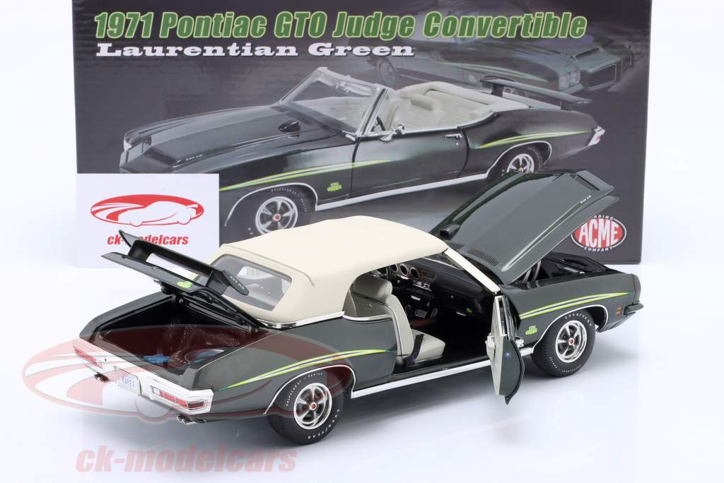 Pontiac GTO Judge Converteerbaar Bouwjaar 1970 donkergroen metalen 1:18 GMP