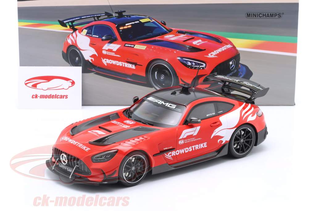 Mercedes-Benz AMG GT Black Series Safety Car Formula 1 2022 1:18 Minichamps