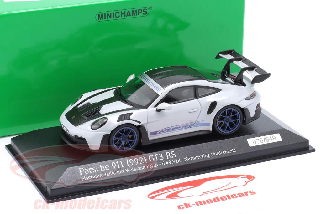 Porsche 911 (992) GT3 RS ラップを記録する Nürburgring 2022 1:43 Minichamps