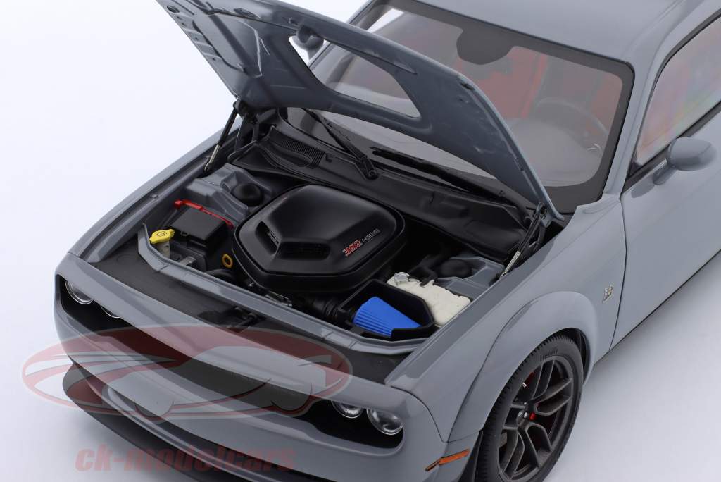 Dodge Challenger R/T Scat Pack Shaker Widebody 2022 Grigio 1:18 AUTOart