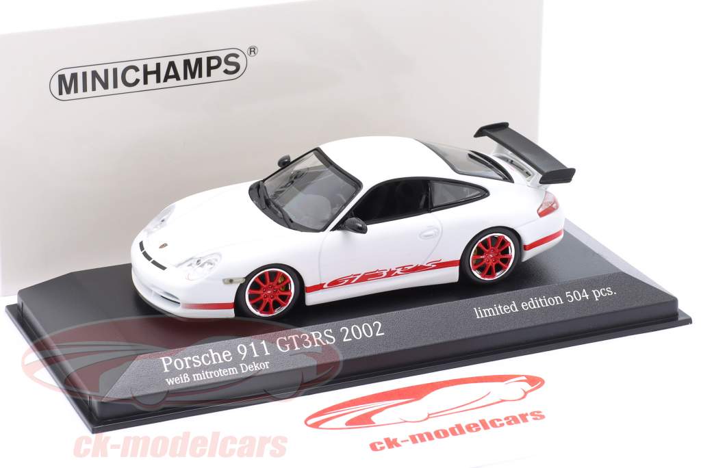 Porsche 911 (996) GT3 RS year 2002 white / red rims 1:43 Minichamps