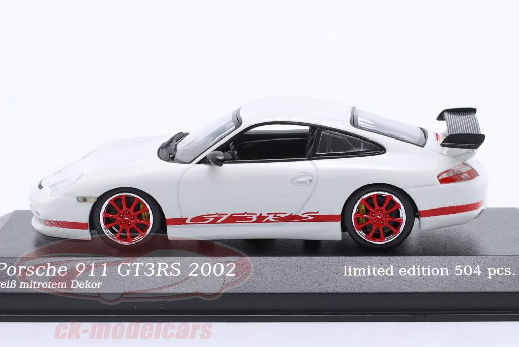 Porsche 911 (996) GT3 RS Bouwjaar 2002 wit / Rood velgen 1:43 Minichamps