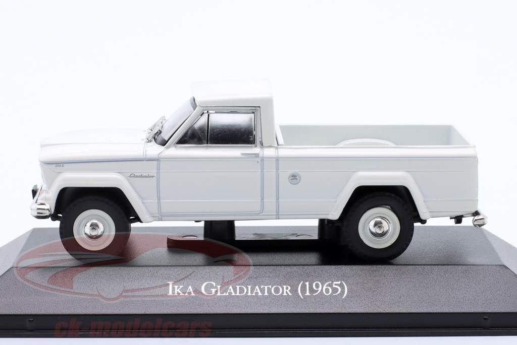 IKA Gladiator Ano de construção 1965 branco 1:43 Altaya