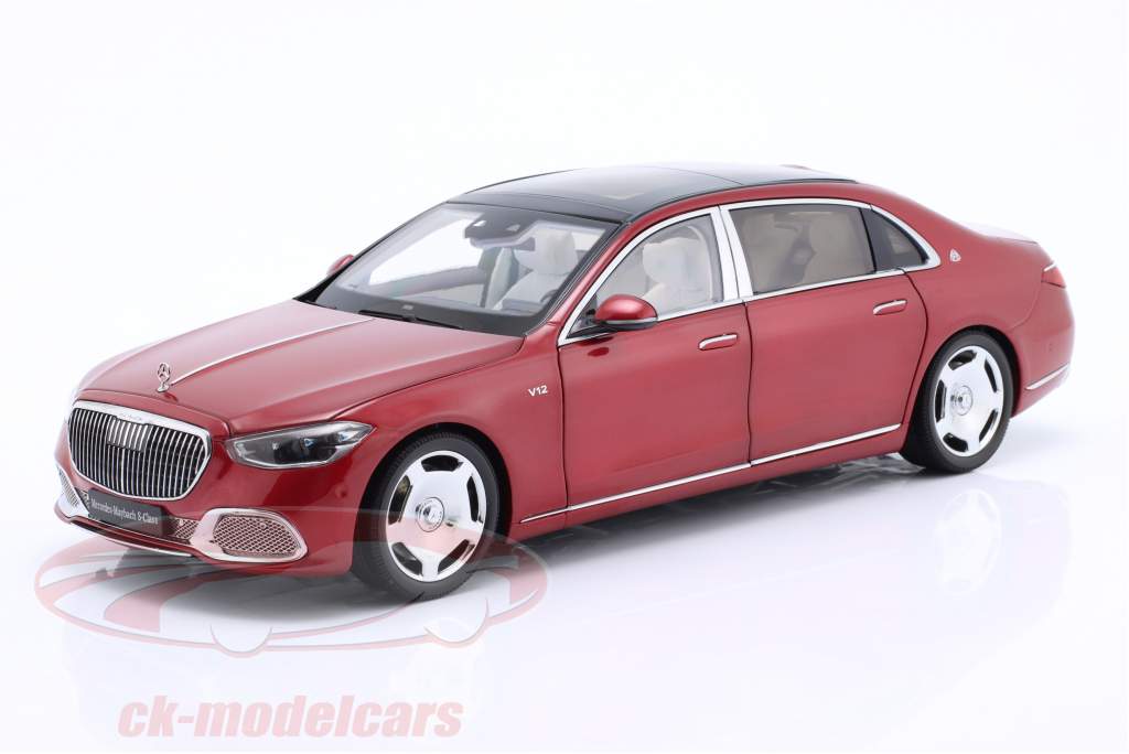 ALMOST REAL1/18 Mercedes-Maybach S-Class