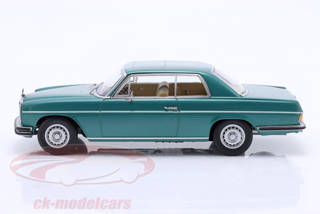 Mercedes-Benz 280C/8 (W114) Coupe Ano de construção 1969 verde metálico 1:18 KK-Scale