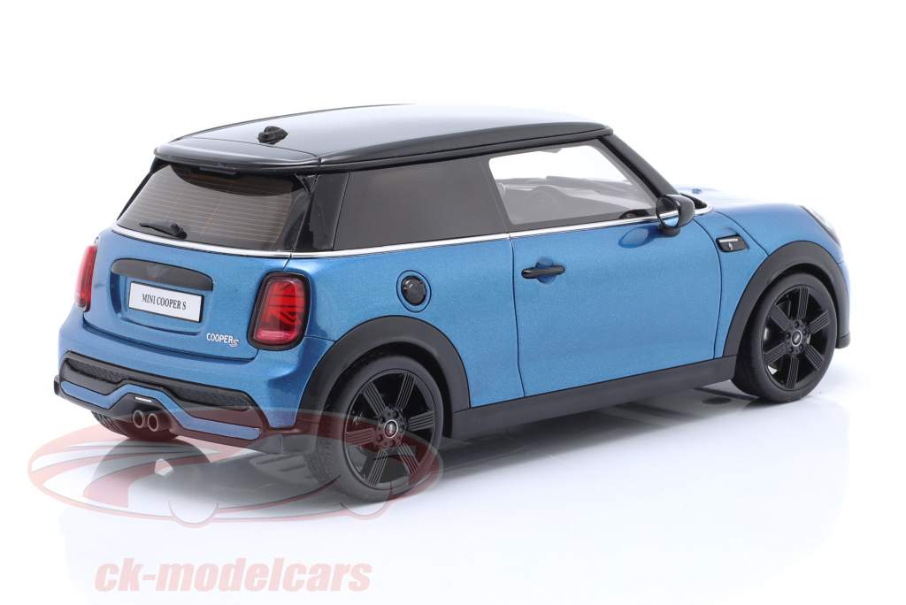 Mini Cooper S Byggeår 2021 blå 1:18 OttOmobile
