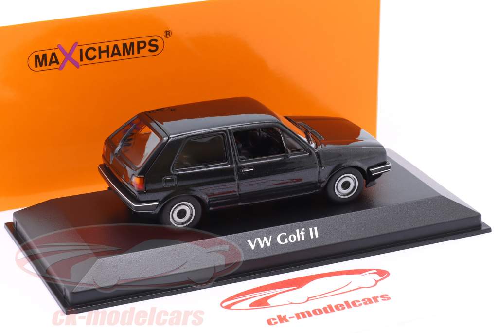 Volkswagen VW Golf II Bouwjaar 1985 zwart metalen 1:43 Minichamps