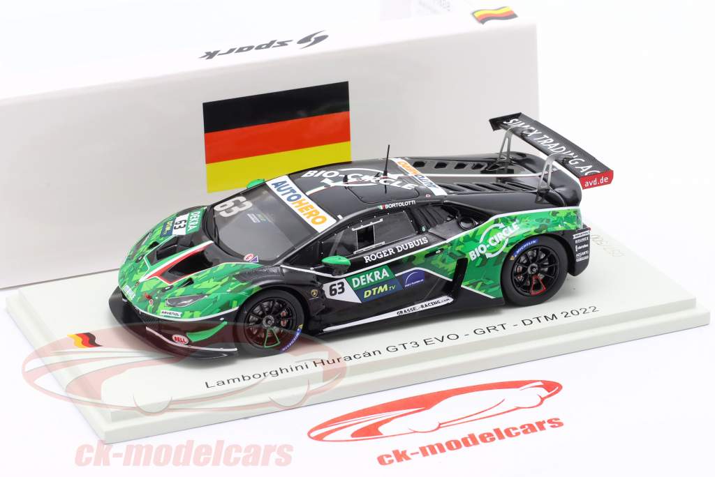 Carrera GO!!! Lamborghini Huracán Mirko Bortolotti #63 – 1:43 Slotcar, Analog, Für GO!!! Rennbahnen, Neongrün/schwarz Carrera GO!!! Lamborghini Huracán Mirko Bortolotti #63 – 1:43 Slotcar, Analog, Für GO!!! Rennbahnen, Neongrün/schwarz