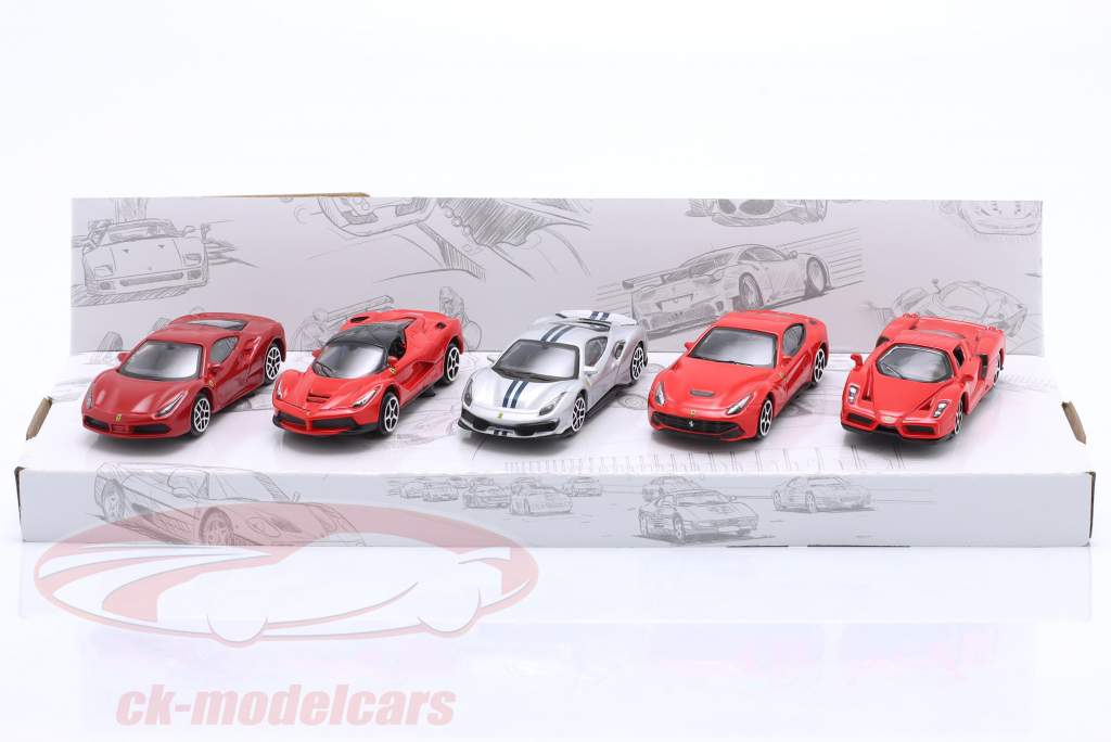 5-auto set Ferrari rood / zilver 1:64 Bburago