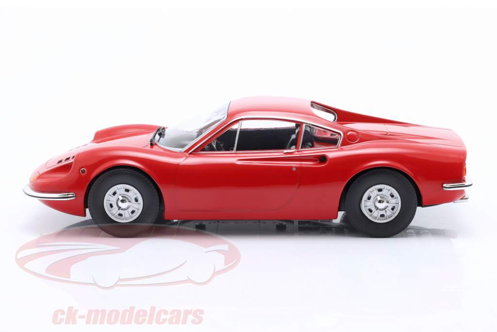 Ferrari Dino 246 GT year 1969 red 1:18 Model Car Group