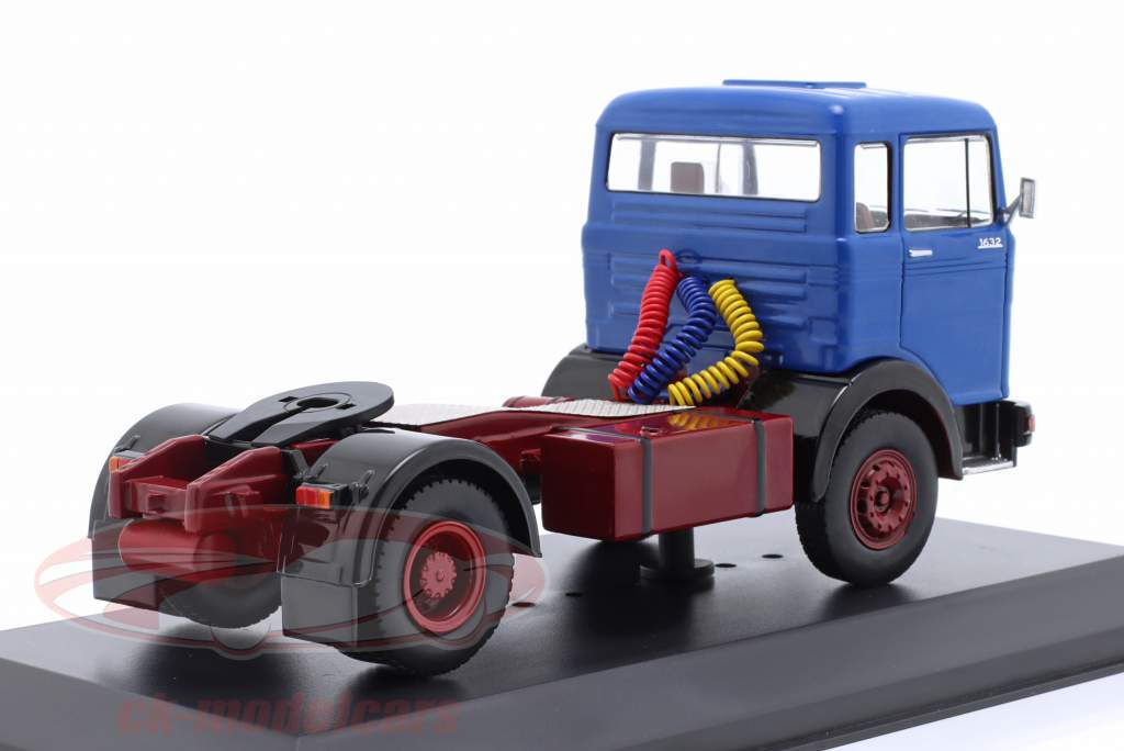 Mercedes-Benz LPS 1632 Cabeza tractora Año de construcción 1970 azul / rojo 1:43 Ixo
