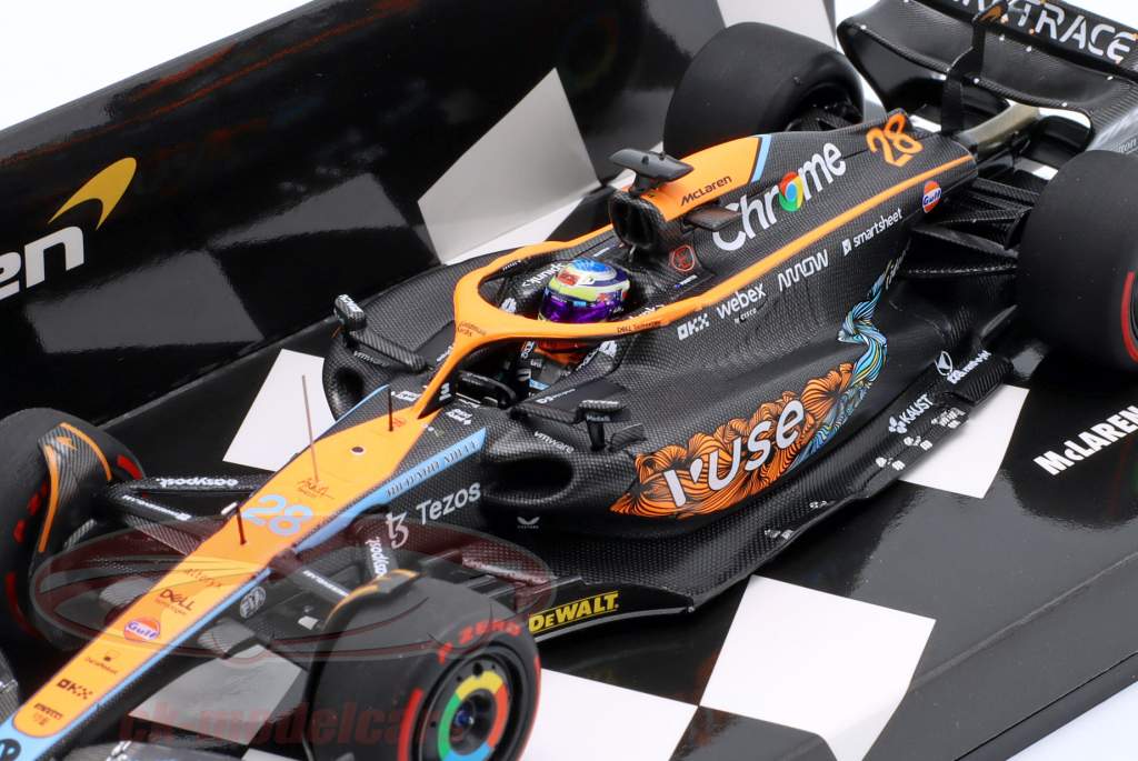 Oscar Piastri McLaren MCL36 #28 Abu Dhabi Test Formel 1 2022 1:43 Minichamps